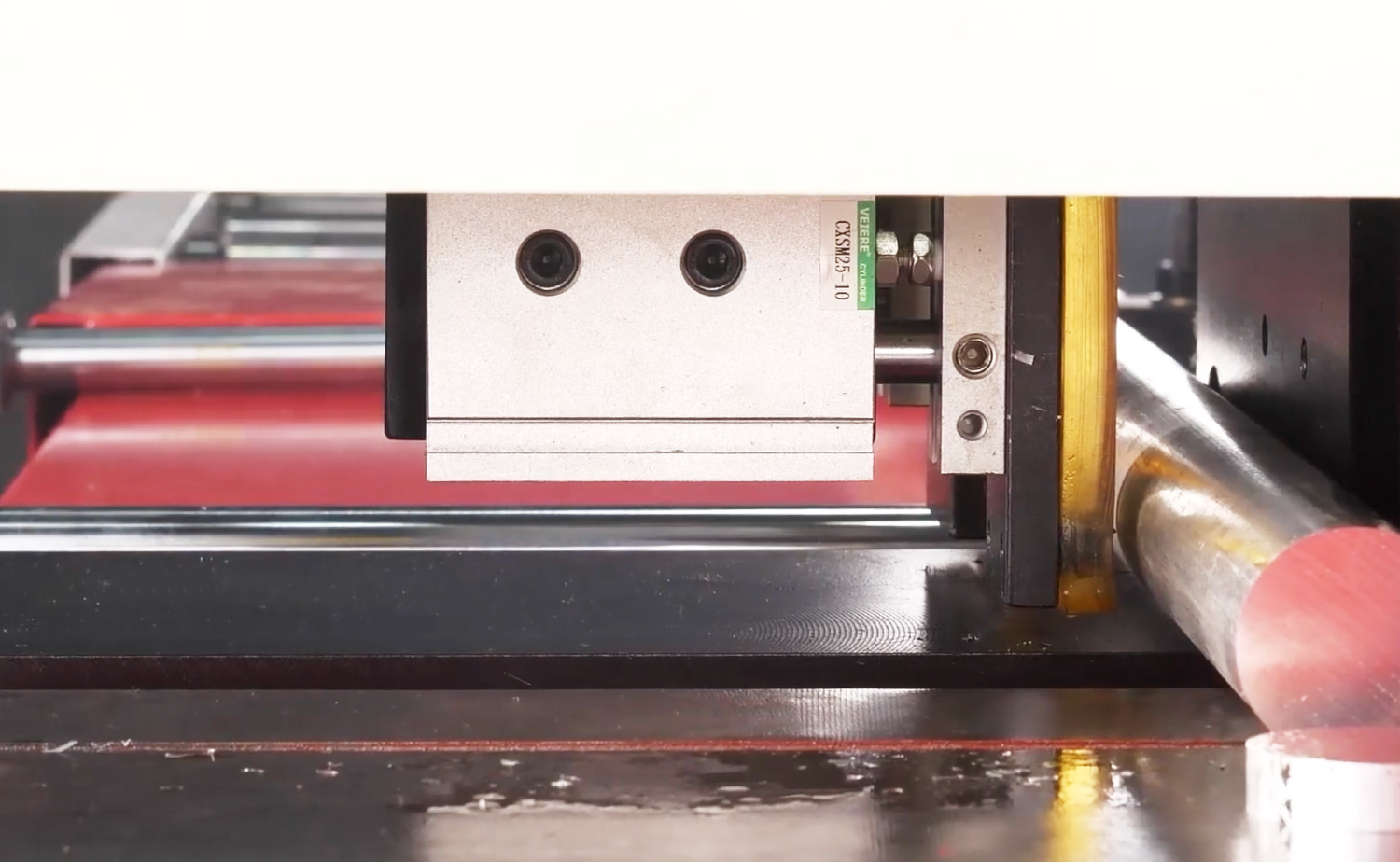 ماكينة قطع الألومنيوم والنحاس الأوتوماتيكية بالكامل من سلسلة CNC455 ماكينة قطع الألومنيوم والنحاس الأوتوماتيكية بالكامل من سلسلة CNC455
